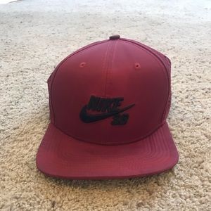 Nike SB SnapBack hat